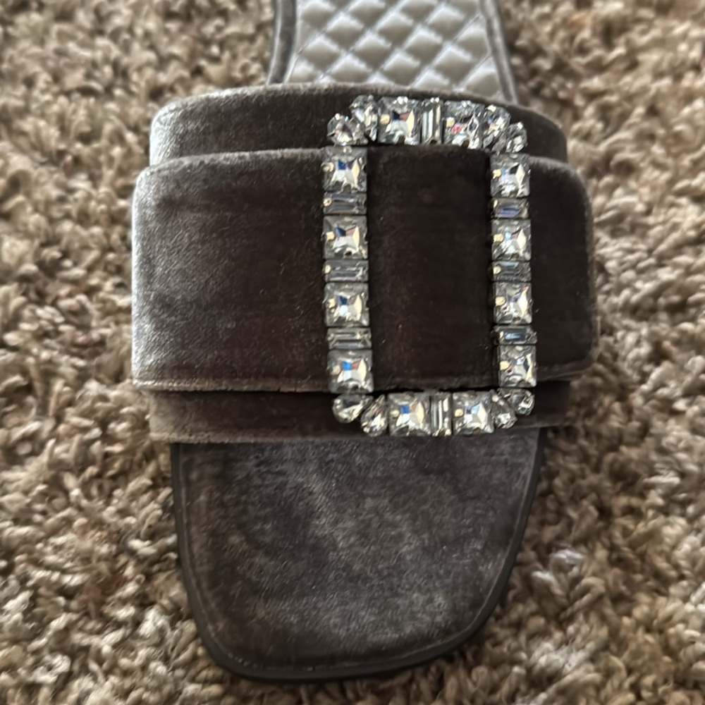 Sam Edelman Inez Light Grey Velvet Flat - Picture 2 of 7
